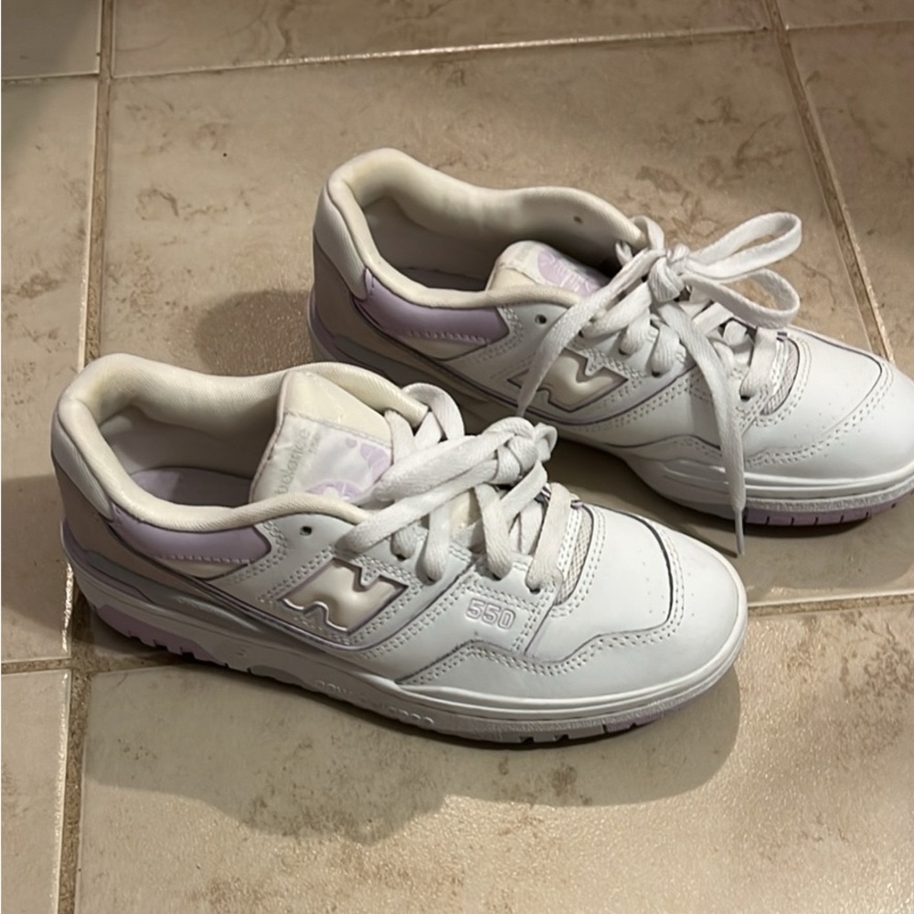 New balance 550 White and Purple Sneakers